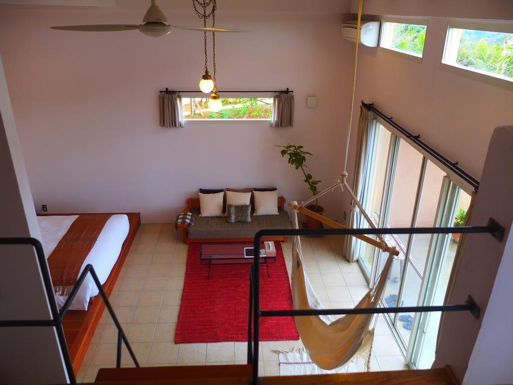 Somos Bed & Breakfast Kunigami Exterior photo
