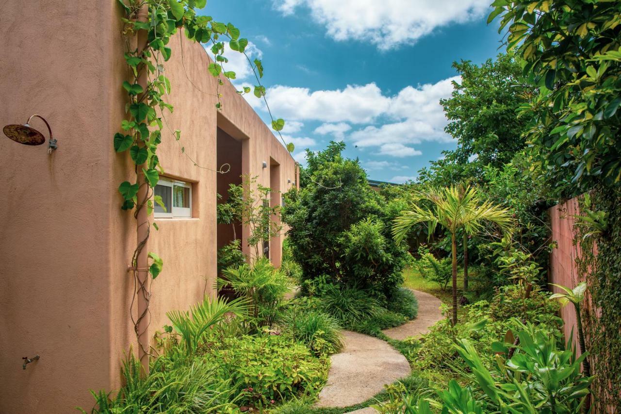 Somos Bed & Breakfast Kunigami Exterior photo